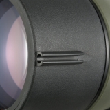<p>De Endeavor XF spotting scopes hebben een rubber gepantserde magnesium body, zijn waterdicht, nitrogeen gevuld en mistbestendig. De lenzen zijn volledig multi-gecoat om een optimale licht  transmissie te garanderen, en hebben een fase-gecoate BAK4 dakkant prisma. De Endeavor XF 80A is uitgerust met een 80mm objectief en gehoekt oculair met 20-60x zoom vergroting. De spottingscope beschikt over een uitschuifbare rubberen oogschelp en is prettig voor de ogen zelfs bij zeer hoge zoom. Het biedt een zeer indrukwekkend gezichtsveld. Een ingebouwde zonnekap is opgenomen om schittering in direct zonlicht te elimineren. Er is een gevoerde regenbescherming welke gemakkelijk te dragen is. Endeavor XF is uitgerust met een prettig en gemakkelijk te hanteren focuswiel voor snelle aanpassingen. De Endeavor XF kan rechtstreeks op Vanguard statiefkoppen worden aangesloten die zijn uitgerust met een universeel montage plaat. Dit zonder het gebruik van een snelkoppeling.</p>
<p>Hoge transmissie percentage<br />Rubber gepantserde magnesium body<br />Grote focus wielen, makkelijk hanteerbaar , zelfs met handschoenen<br />100% waterdicht & mistbestendig<br />Volledig multi-gecoate optiek en phase-gecoate BaK4 prisma</p>
<p>Kracht:20 ~ 60<br />Diameter van objectief:80<br />Prisma Type:BaK4 Roof prisma<br />Waterdicht<br />Beeldhoek: 2.1° ~ 1.0°<br />Zichtveld bij 1000m: 37 ~ 17<br />Oogafstand: 19.0 ~ 20.0<br />Focus(m): â‰¦ 6.00 ~ 6.50<br />Focus Systeem:Center focus<br />Lens coating:Fully multi coated<br />Afmetingen (L x B):380 x 182 mm<br />Gewicht (g):1680</p>